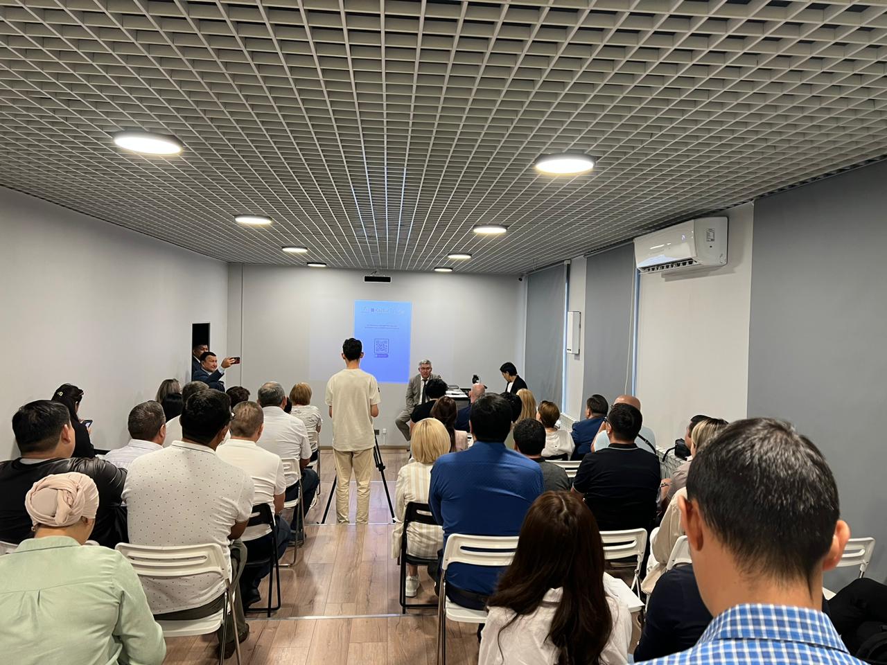 6edf0c44 eead 4812 ad68 228d4df44f7c